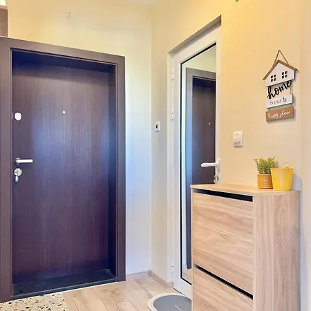 Daire Restful For 4 Guests In