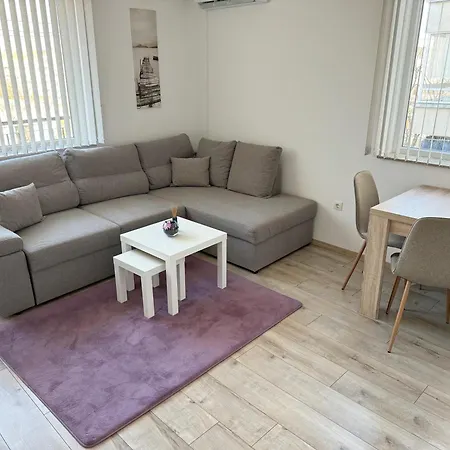 Restful For 4 Guests In * Burgas City