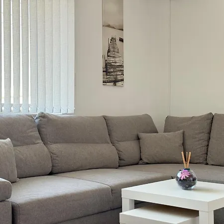 Restful For 4 Guests In * Burgas