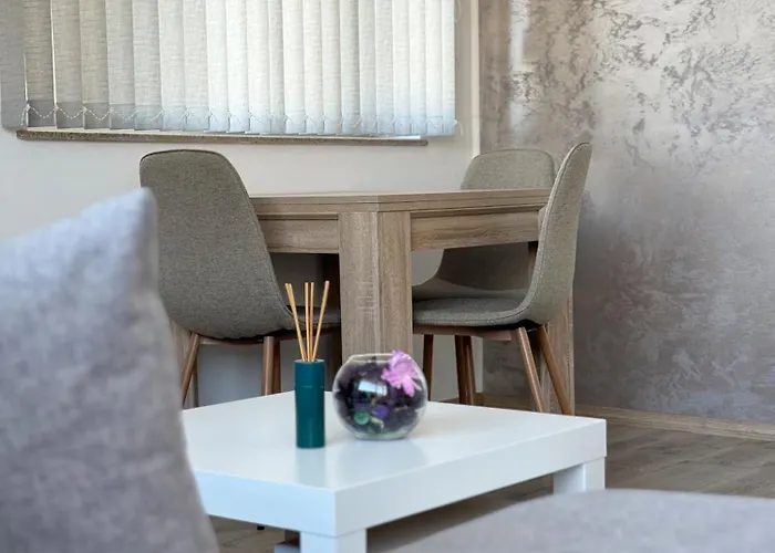 Restful For 4 Guests In Lejlighed